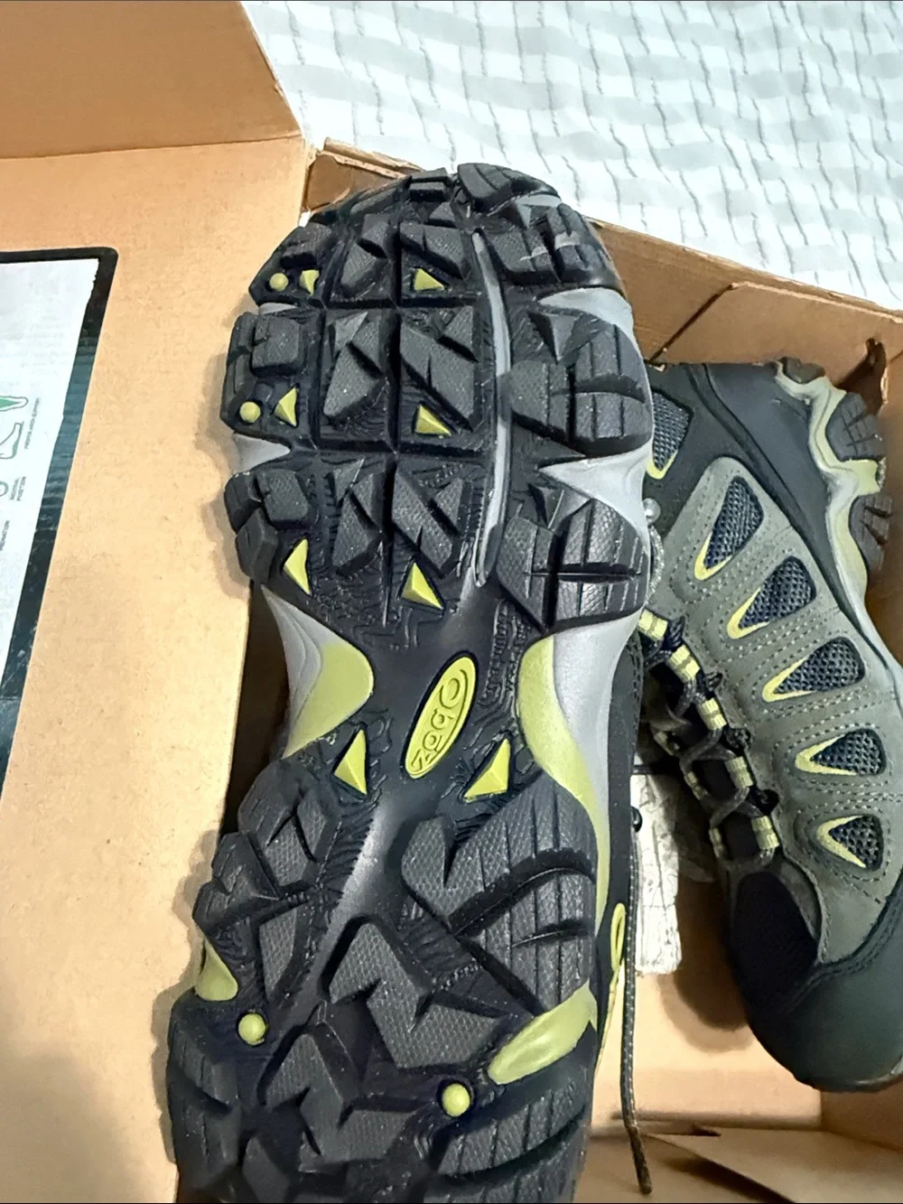 Oboz Men’s Green Hiking Boots - Durable Outdoor Trail Footwear